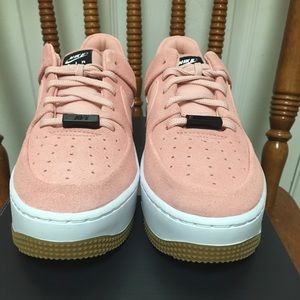 Nike Air Force 1 Sage Low